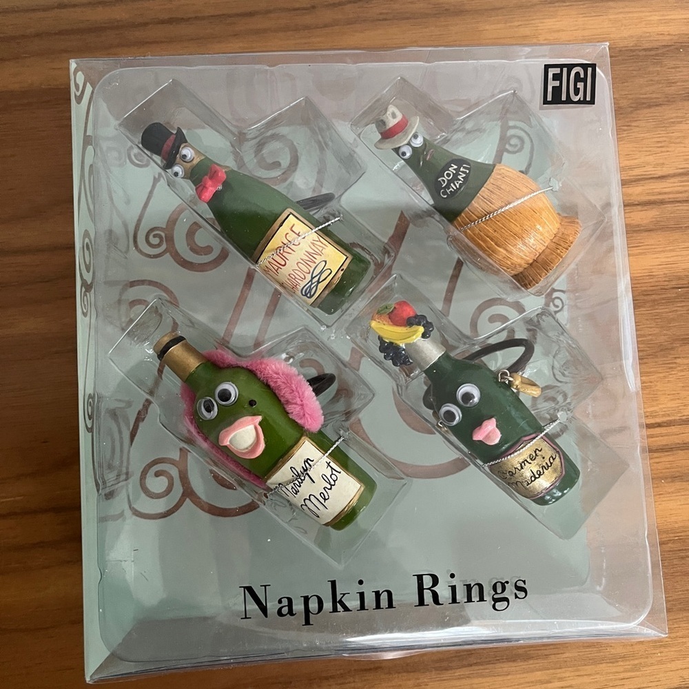 FIGI Napkin Rings Set of 4 Novelty Wine Theme Humour Marilyn Merlot Hostess Gift